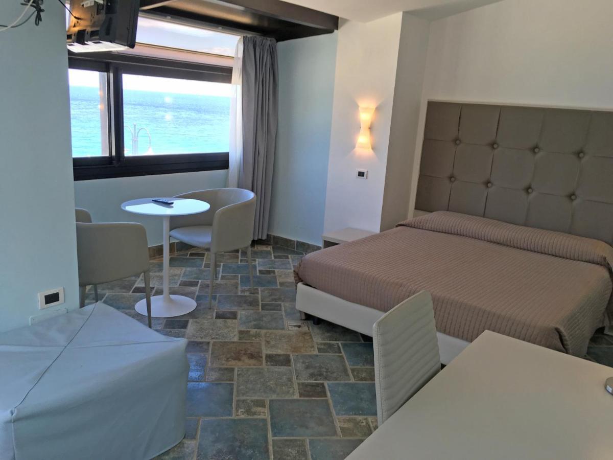 Bed and Breakfast Bb Oasis Шилла Экстерьер фото